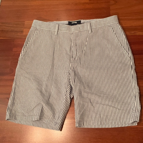 Vilebrequin shorts - Picture 1 of 10